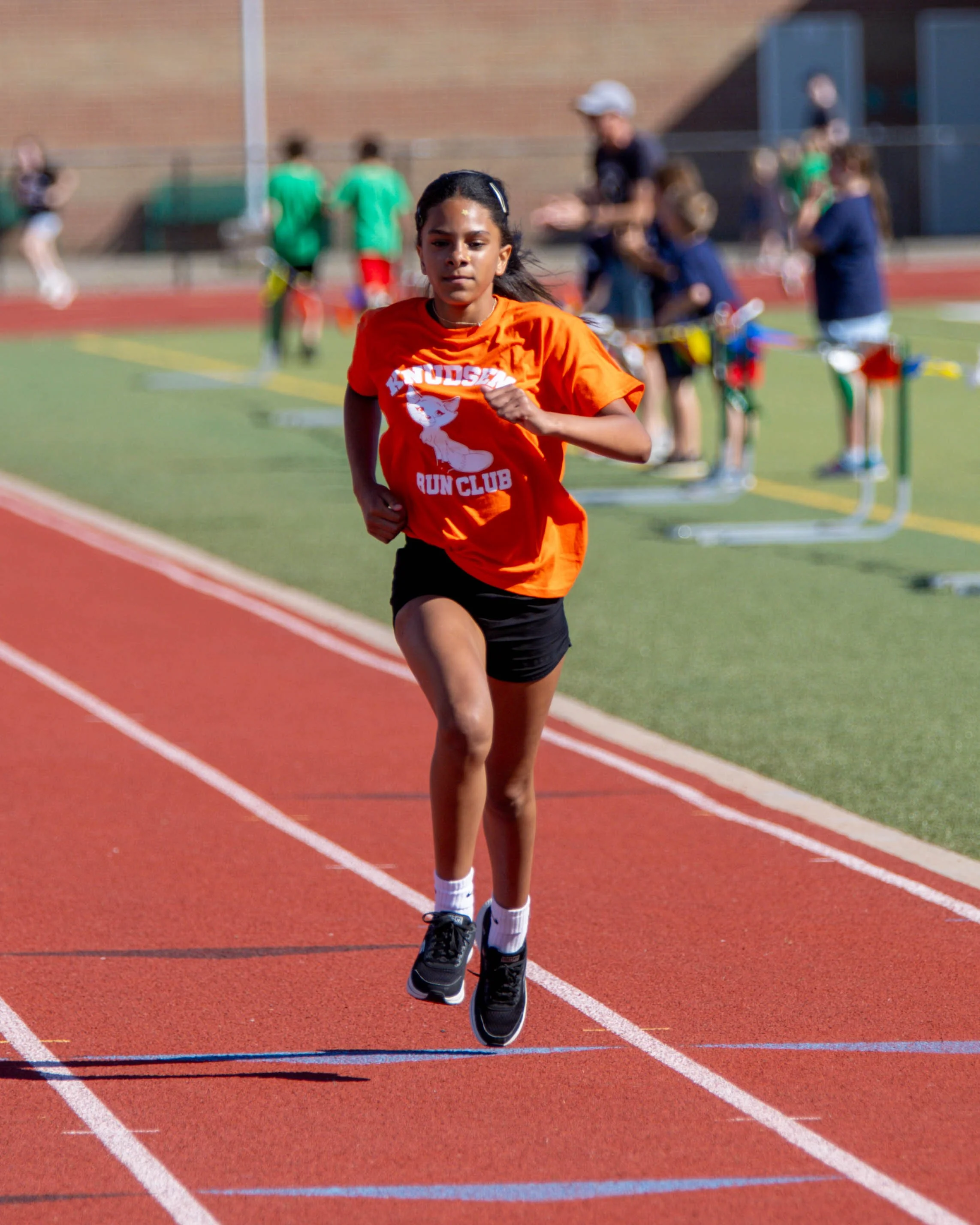 Knudsen runner finishes the race