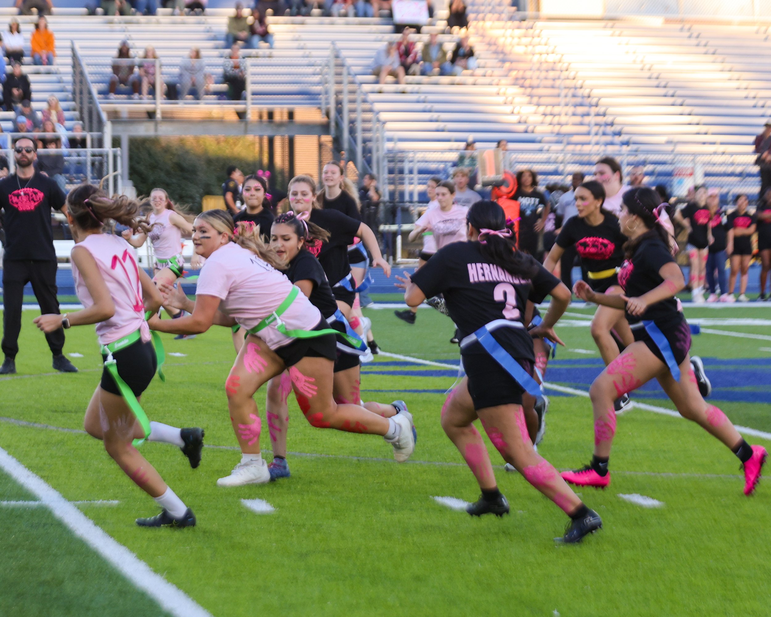 WM Junior runs the ball