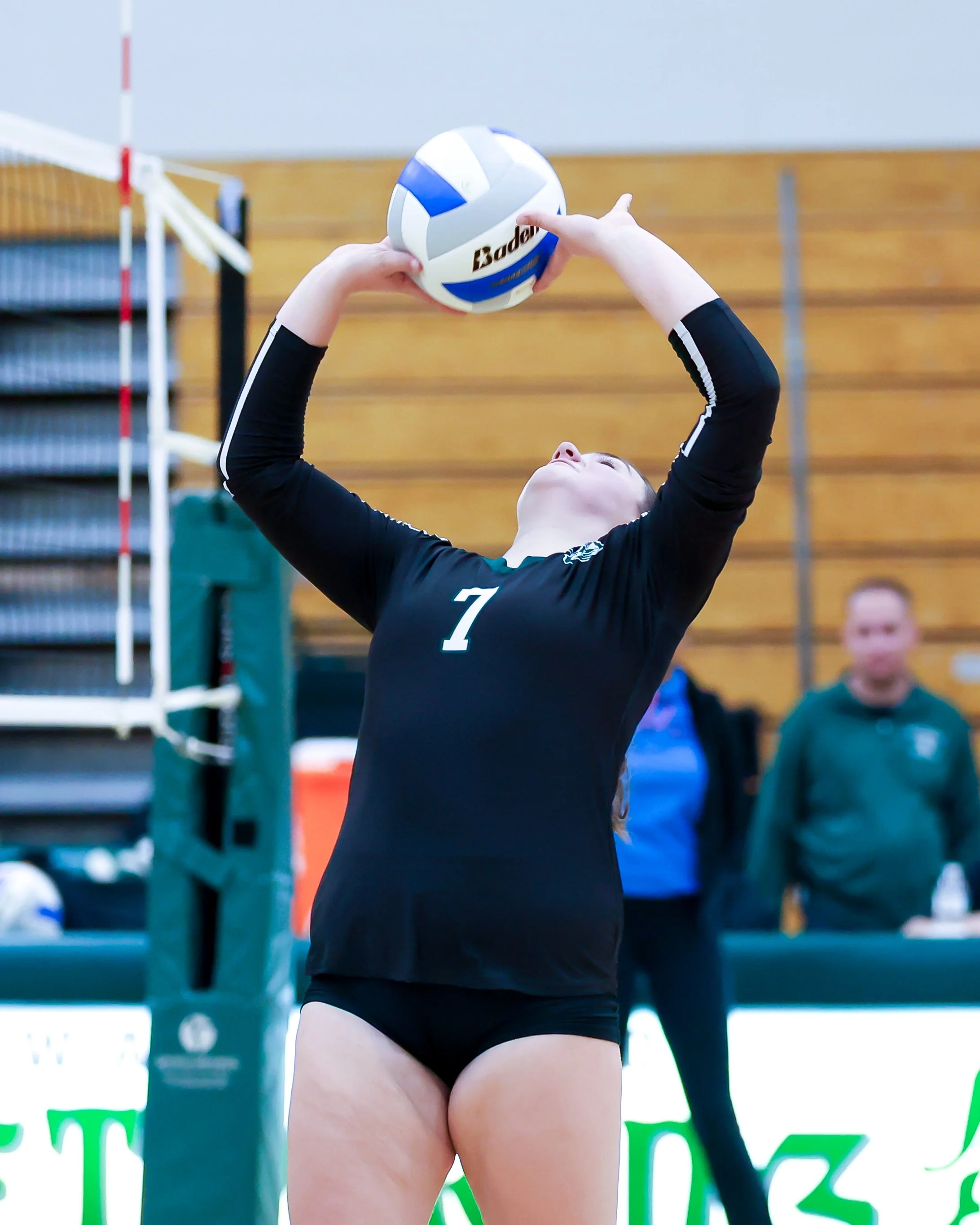 WK #7 sets the ball