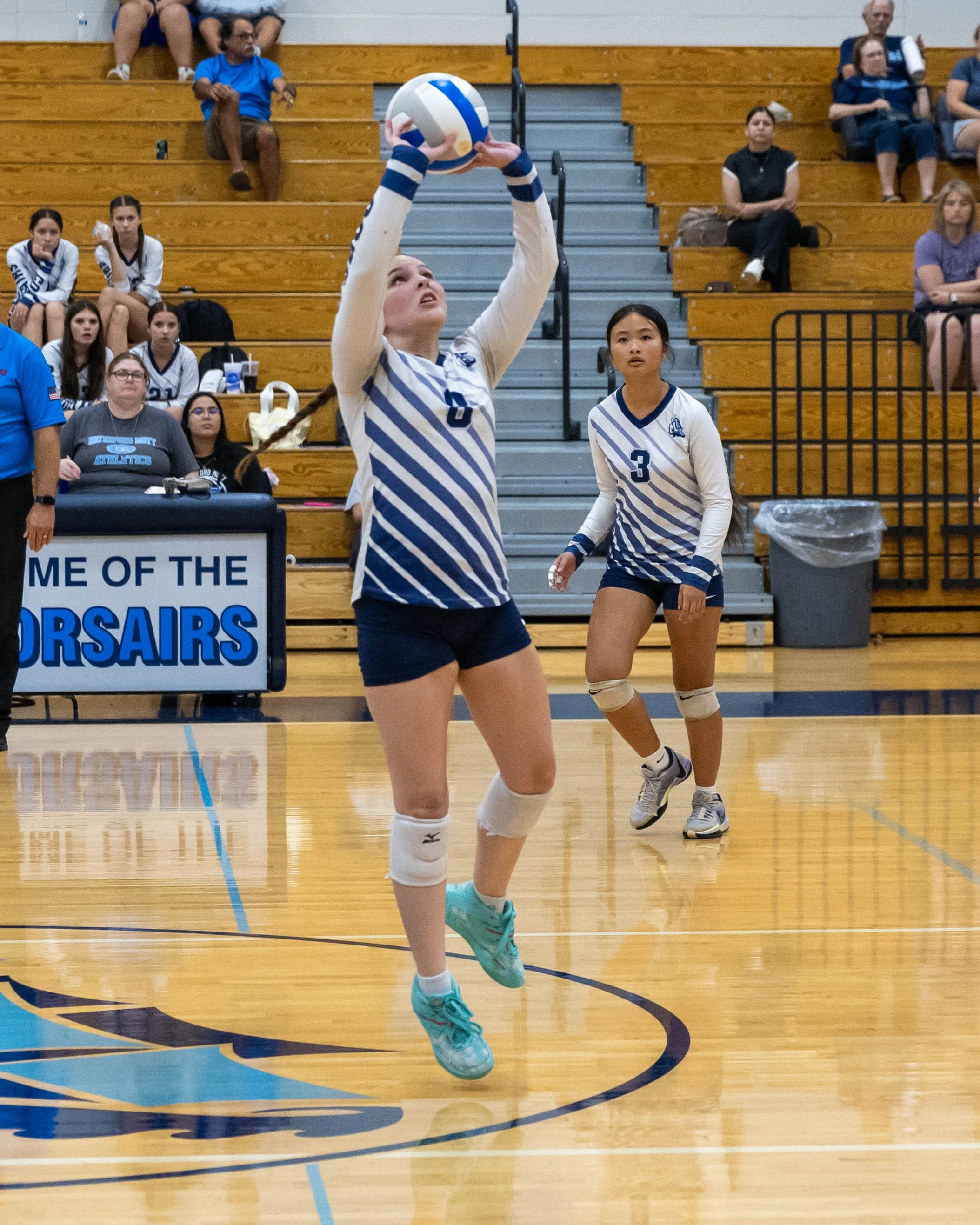 WK #8 sets the ball