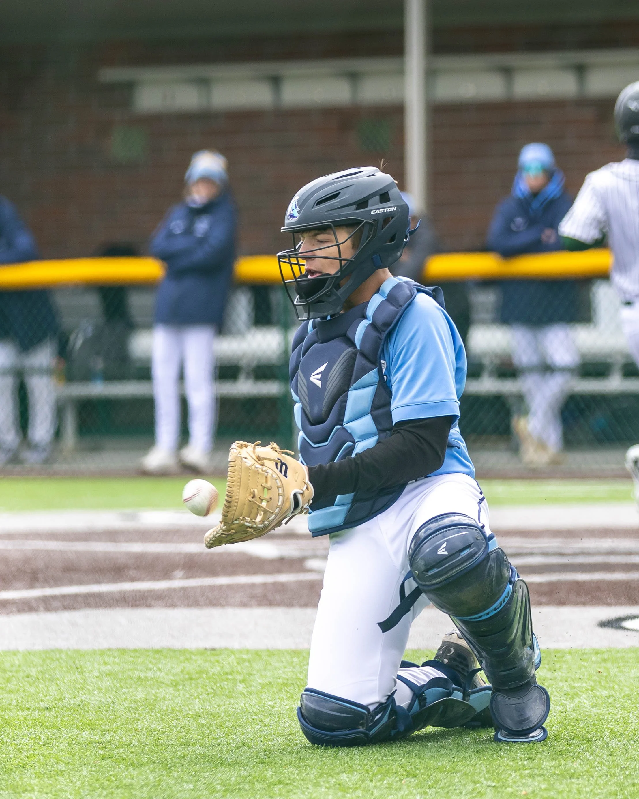 Mott catcher catching the ball