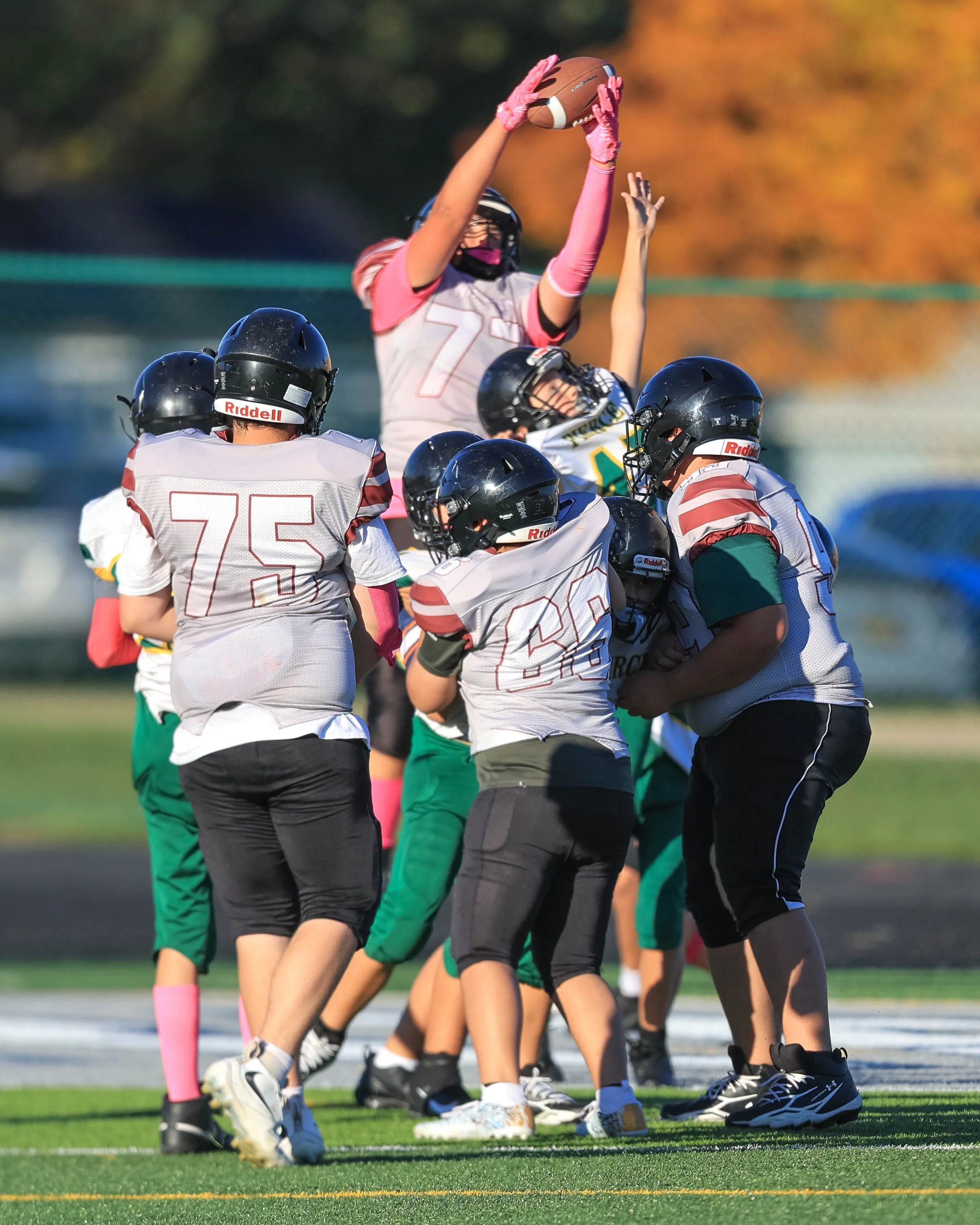 Mason #7 catches the extra point