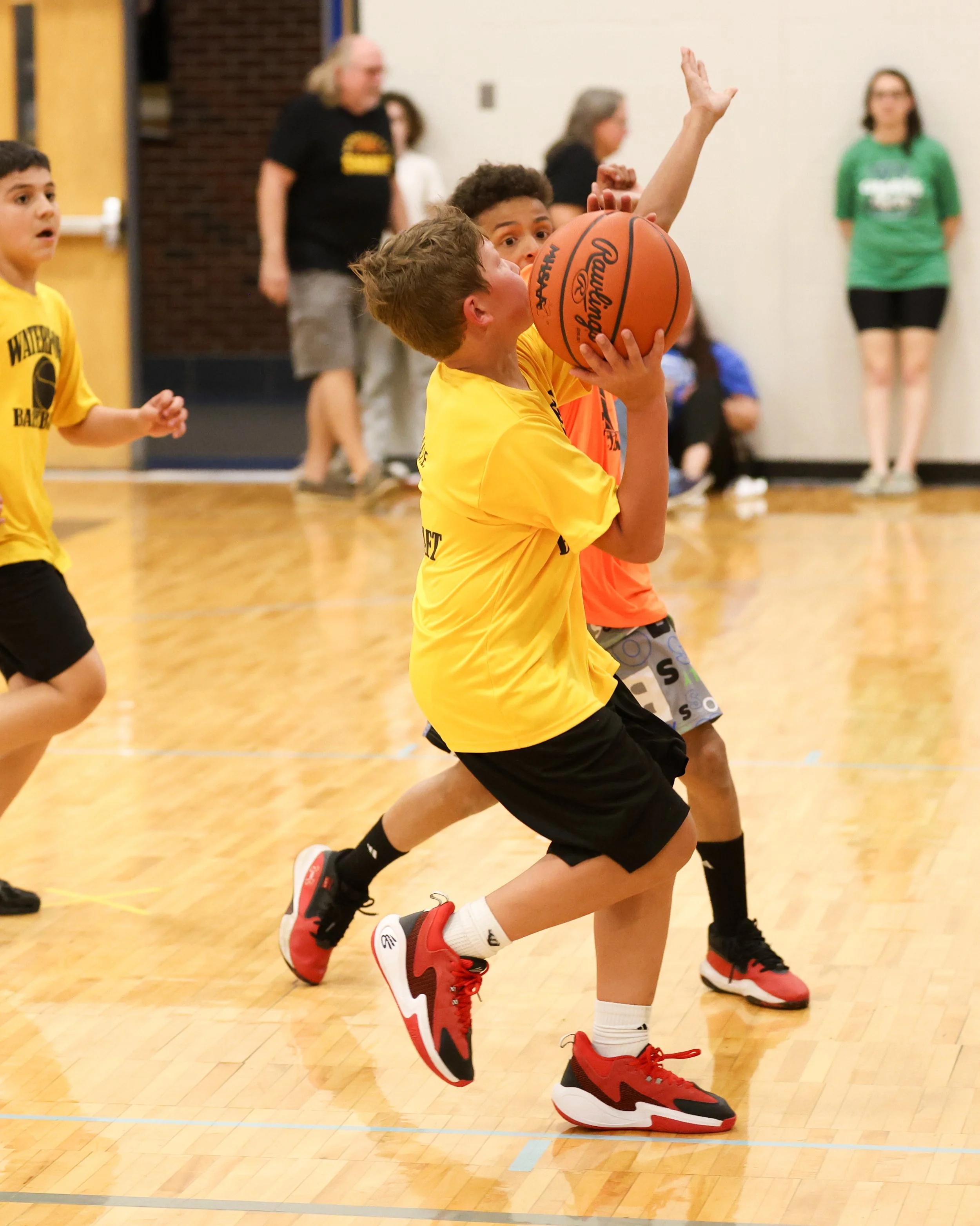 Schoolcraft boy shoots the ball