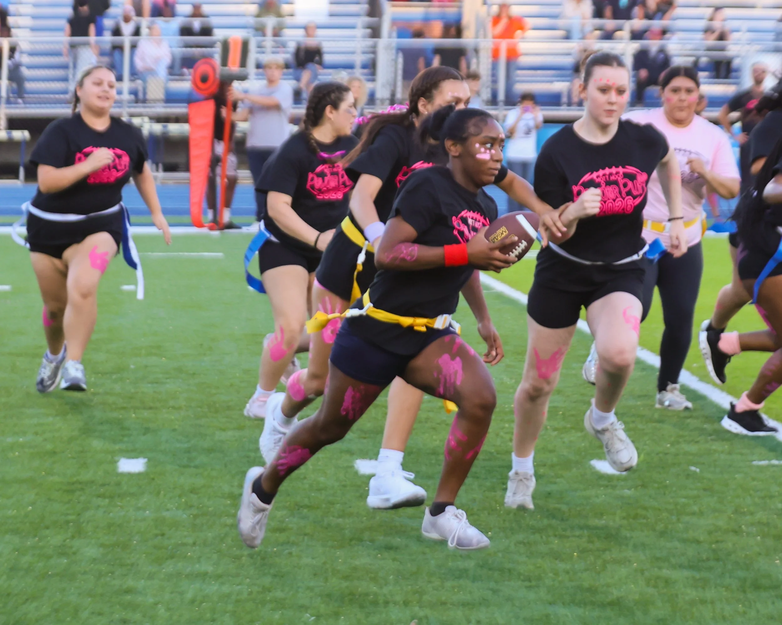 WM Senior runs the ball