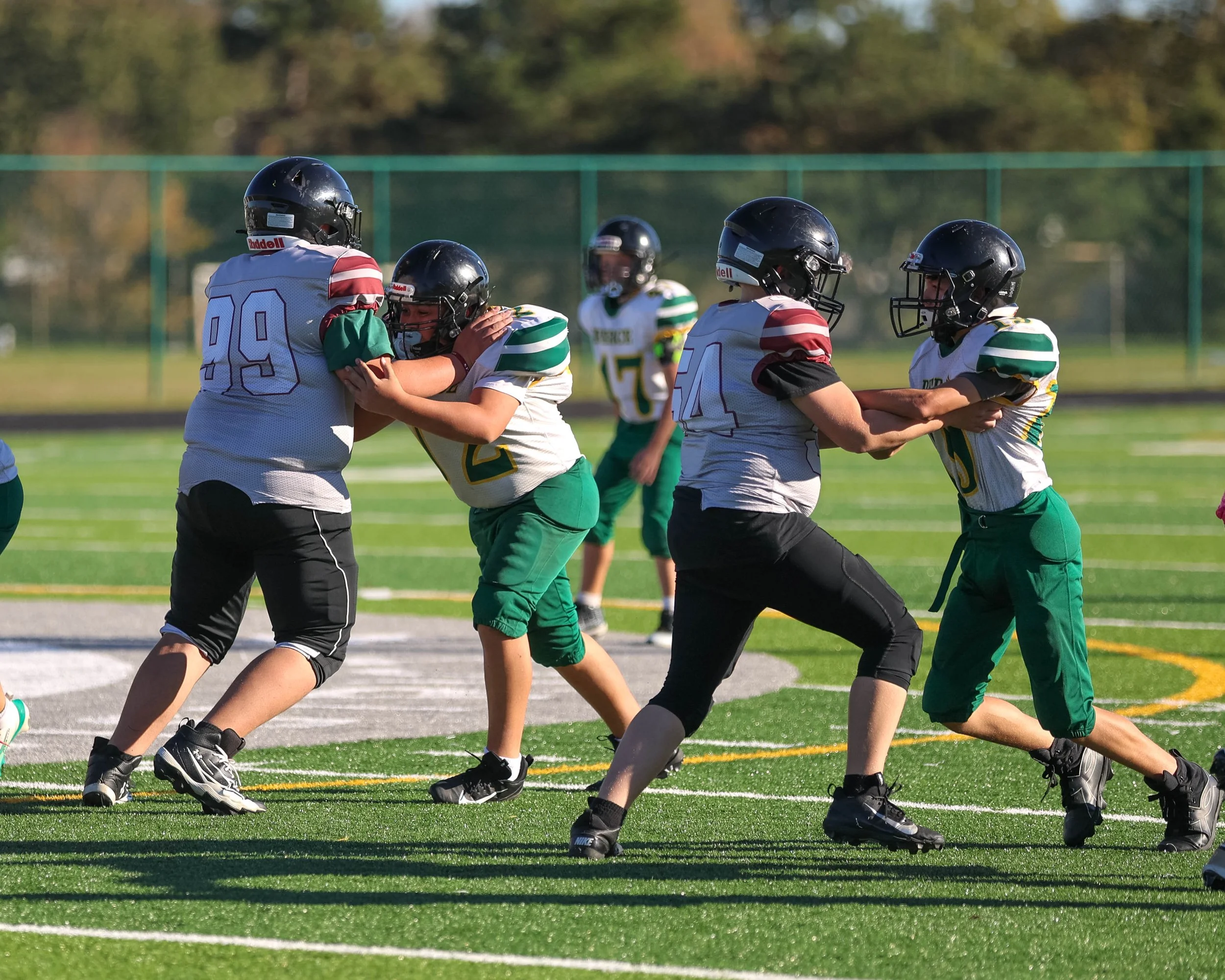 Pierce Offensive line blocking Mason