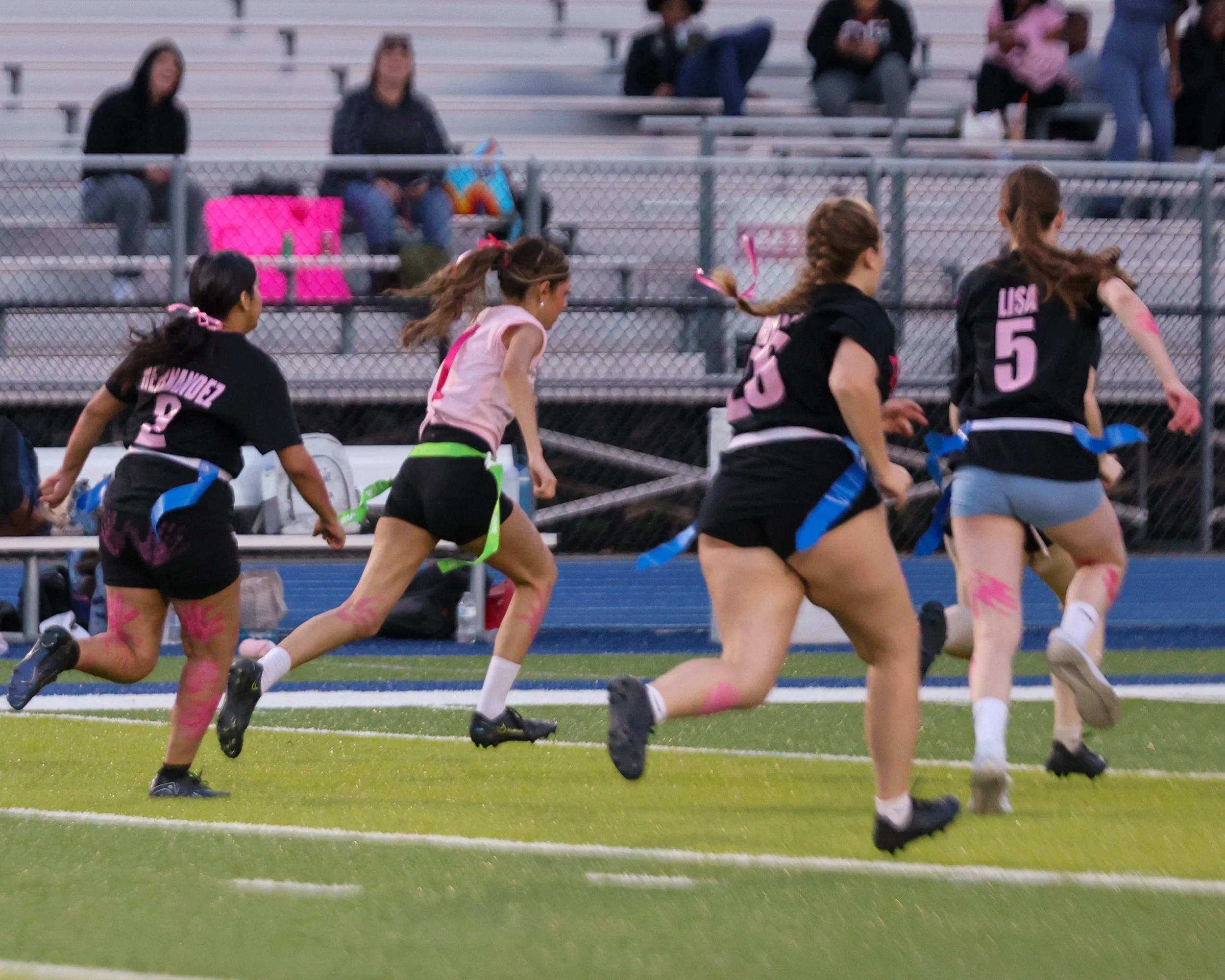 WM Junior runs the ball