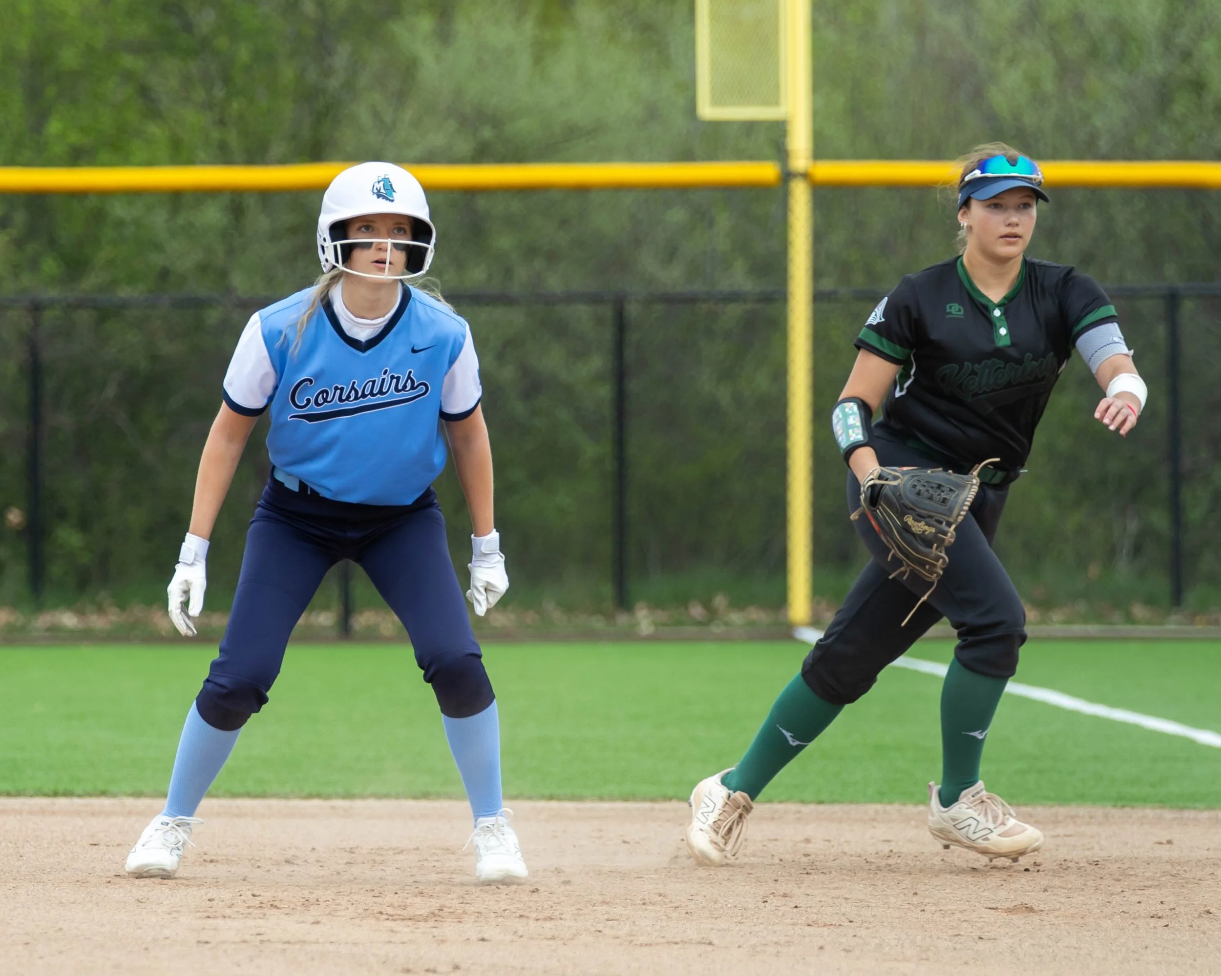 Mott runner with the leadoff at first base
