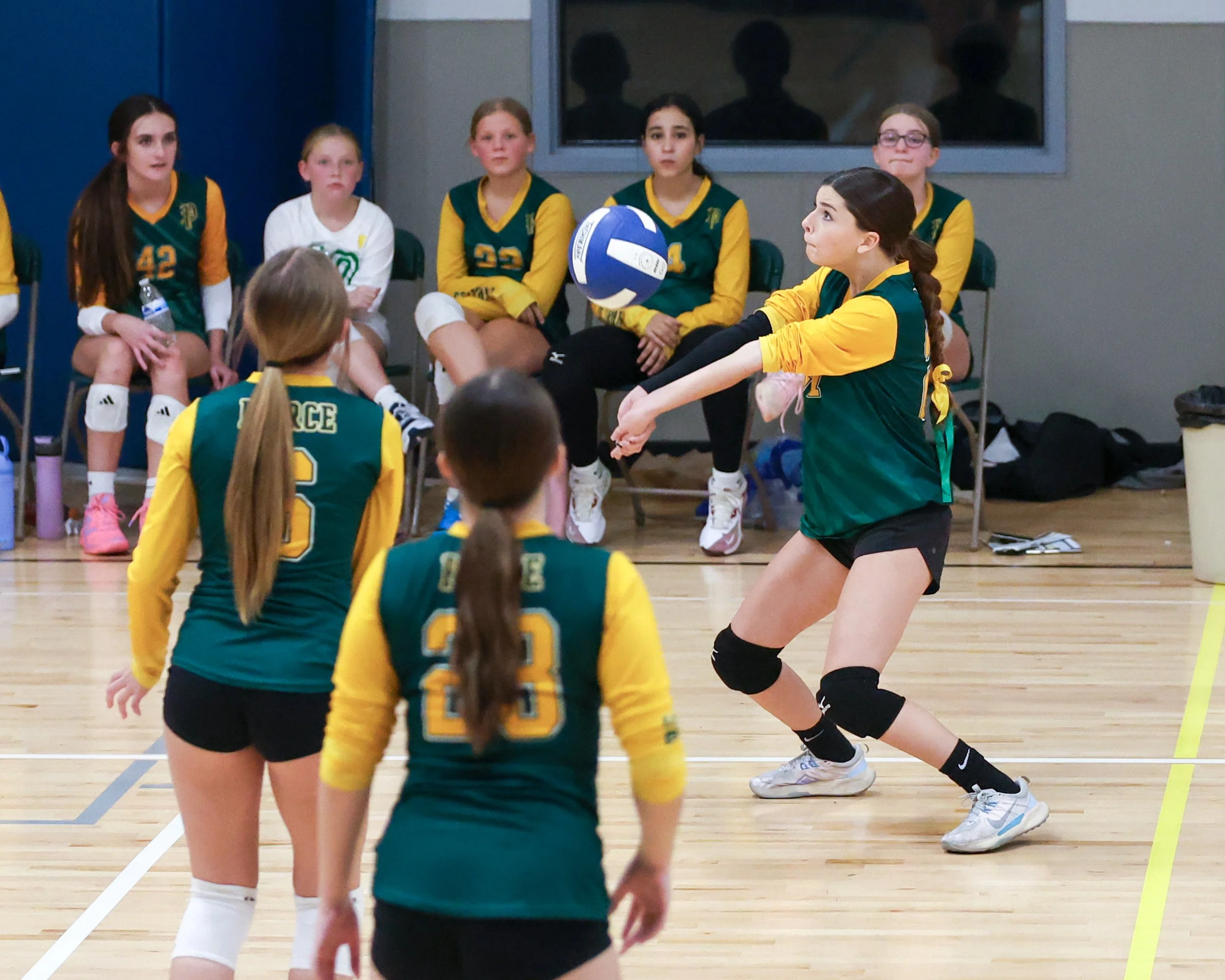 Pierce girl returns the ball