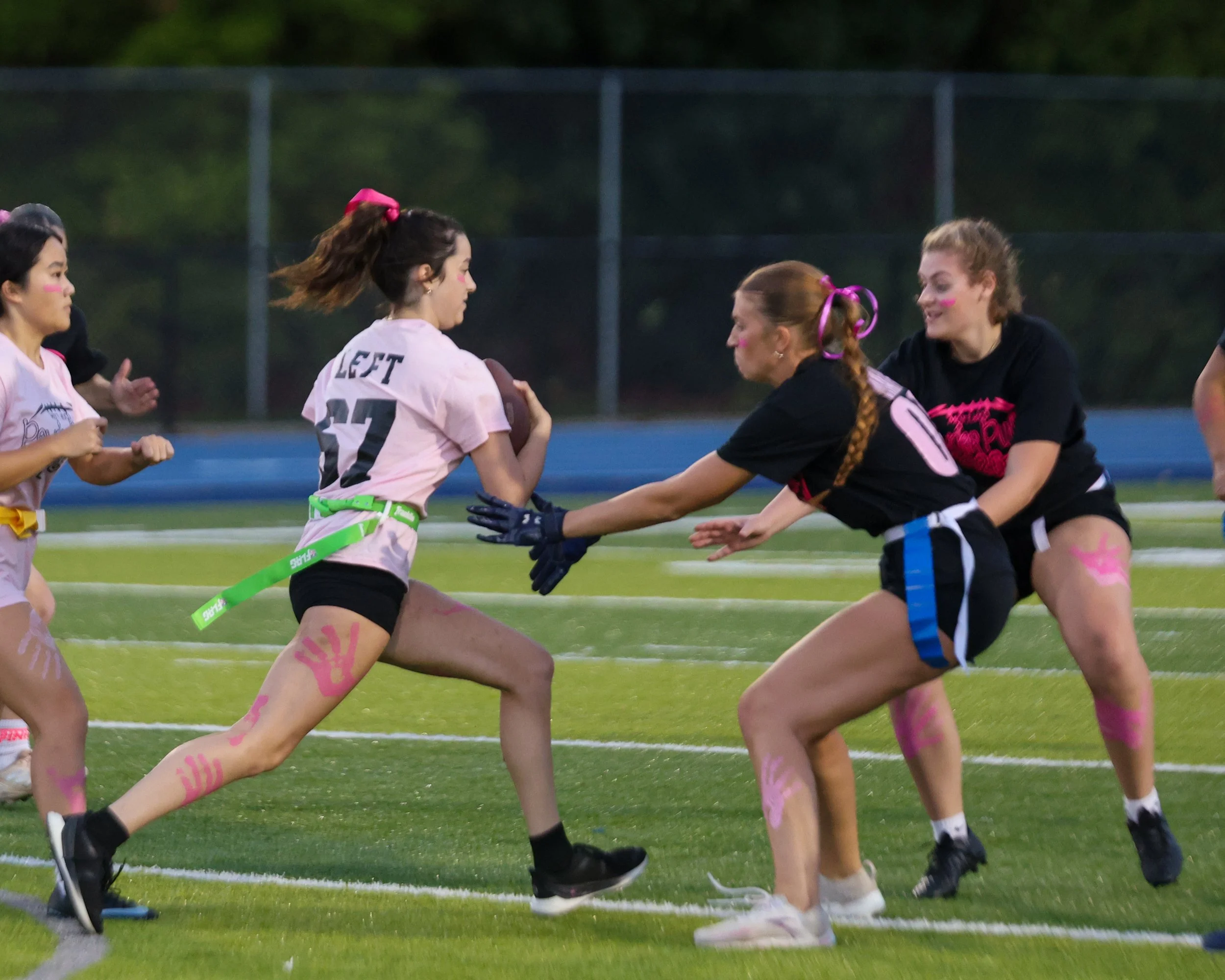 WM Junior runs the ball 