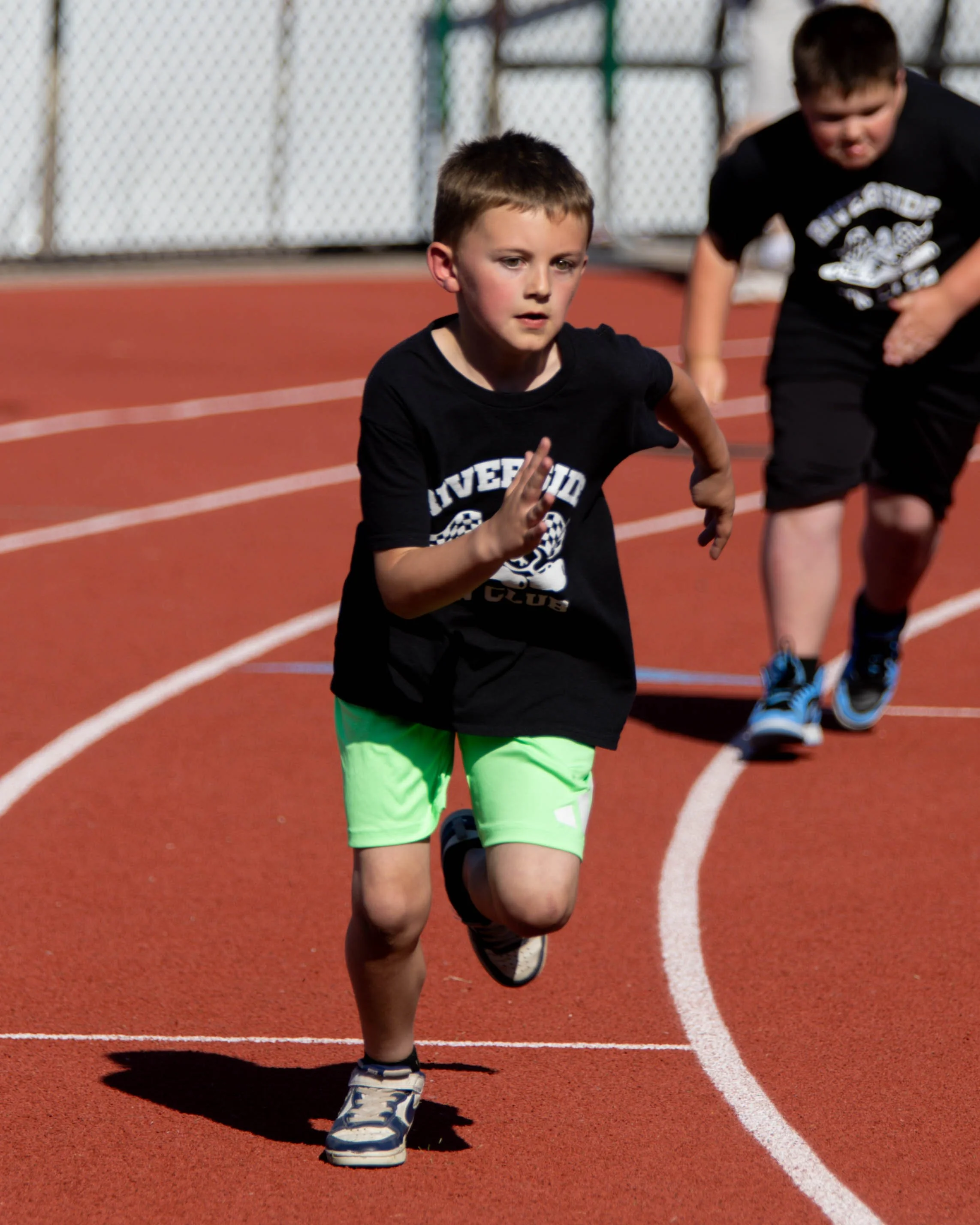 Riverside runner starts the race