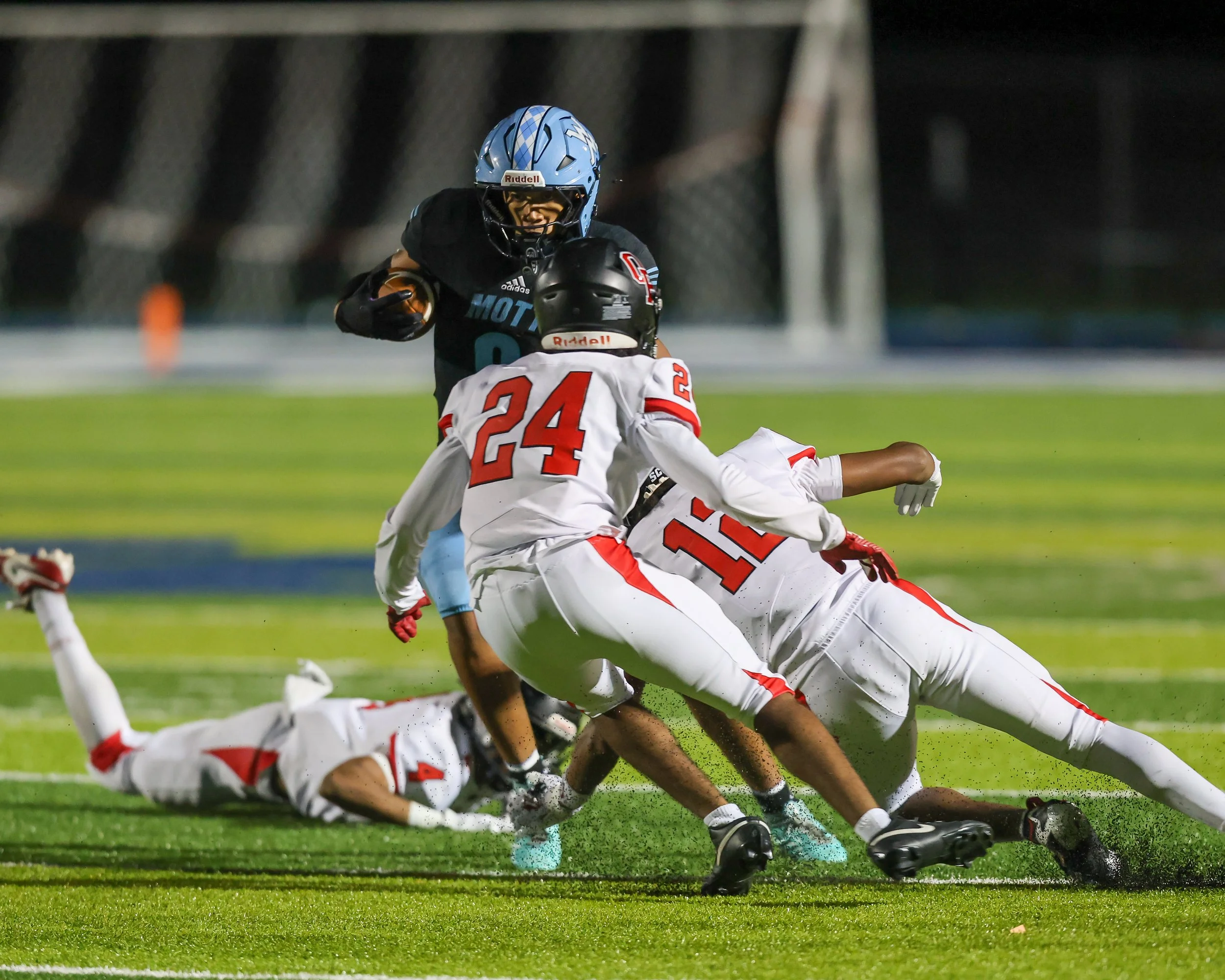 WM #8 carries the football
