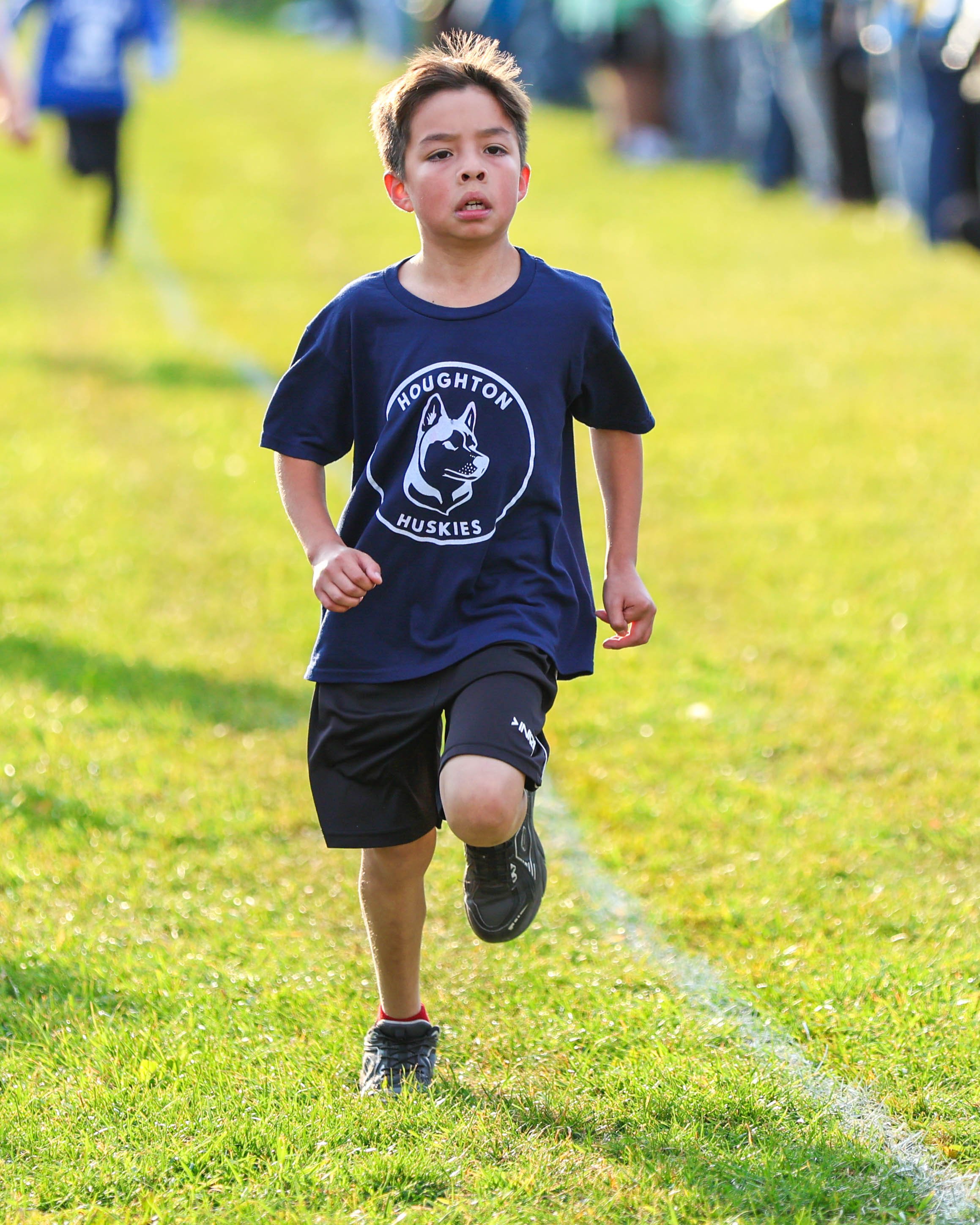 Houghton boy runner