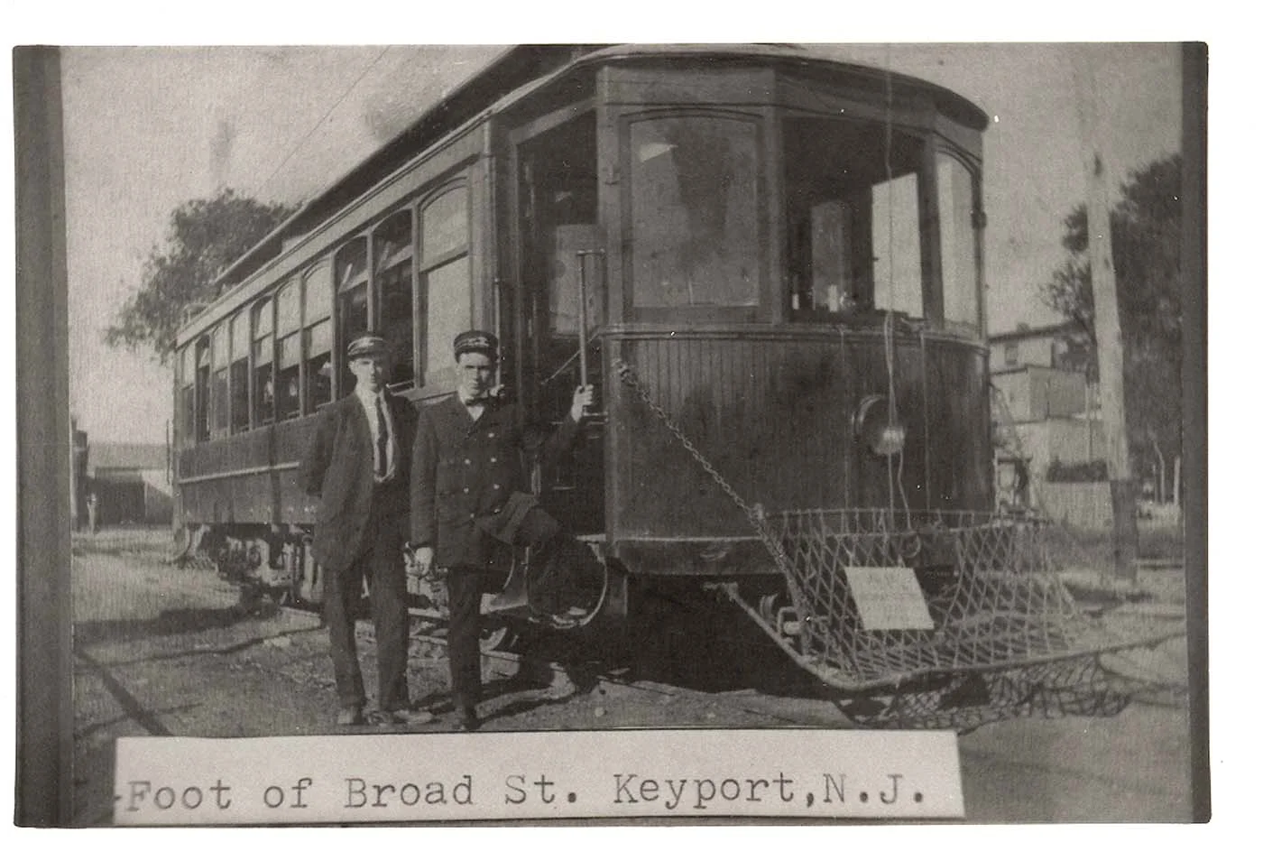 Train at Broad St.