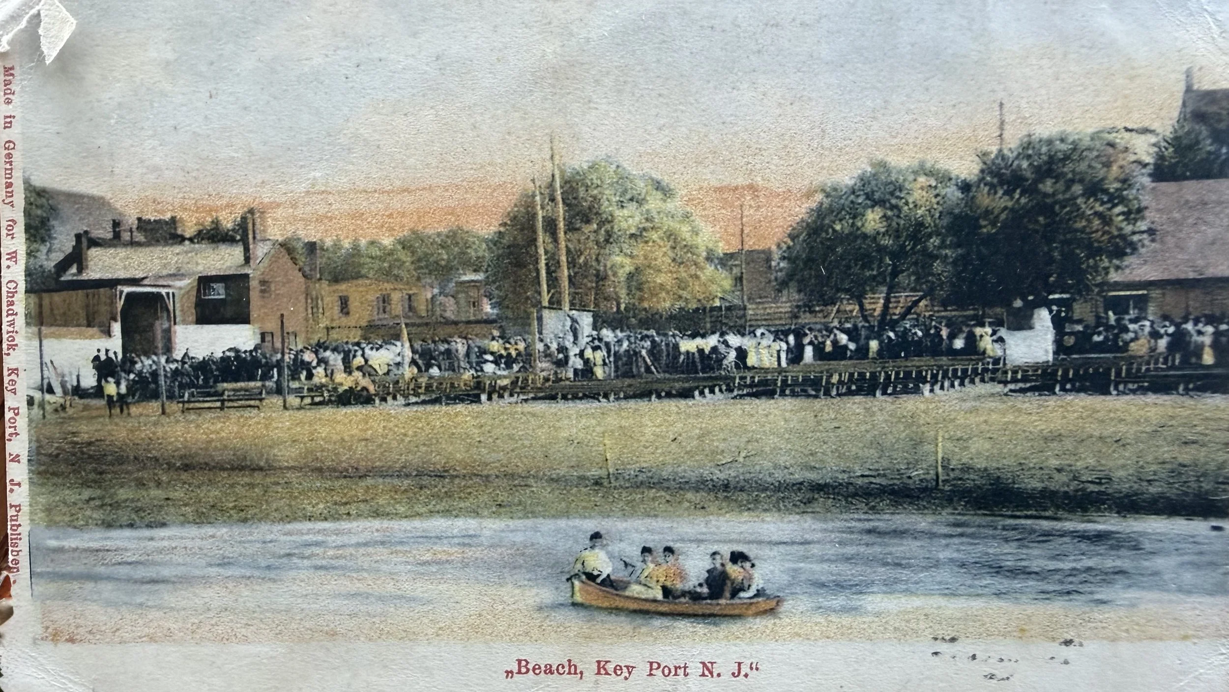 Beach-Park-crowd.jpeg