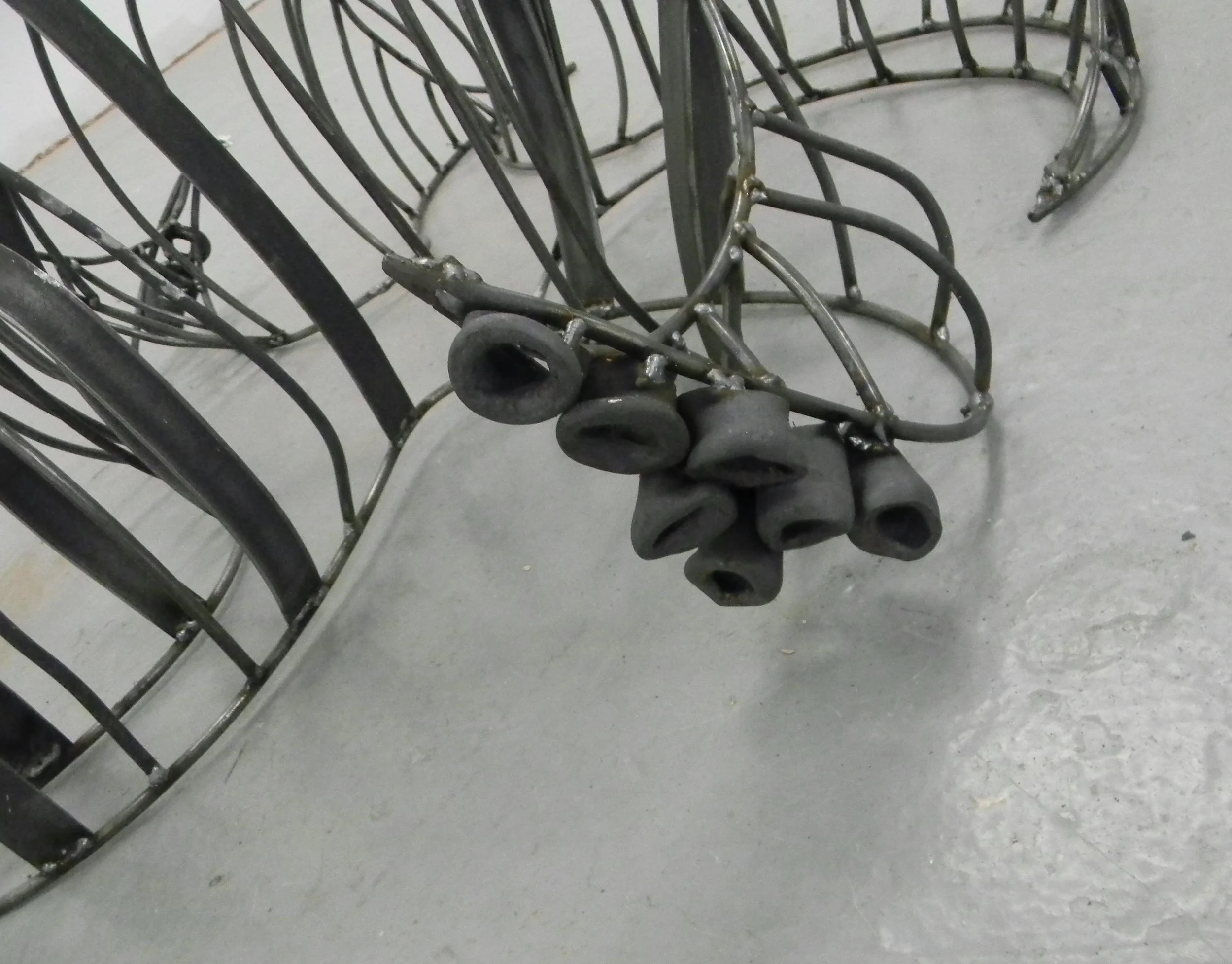 Recycled Steel-Merging of Stingray and Octopus Features