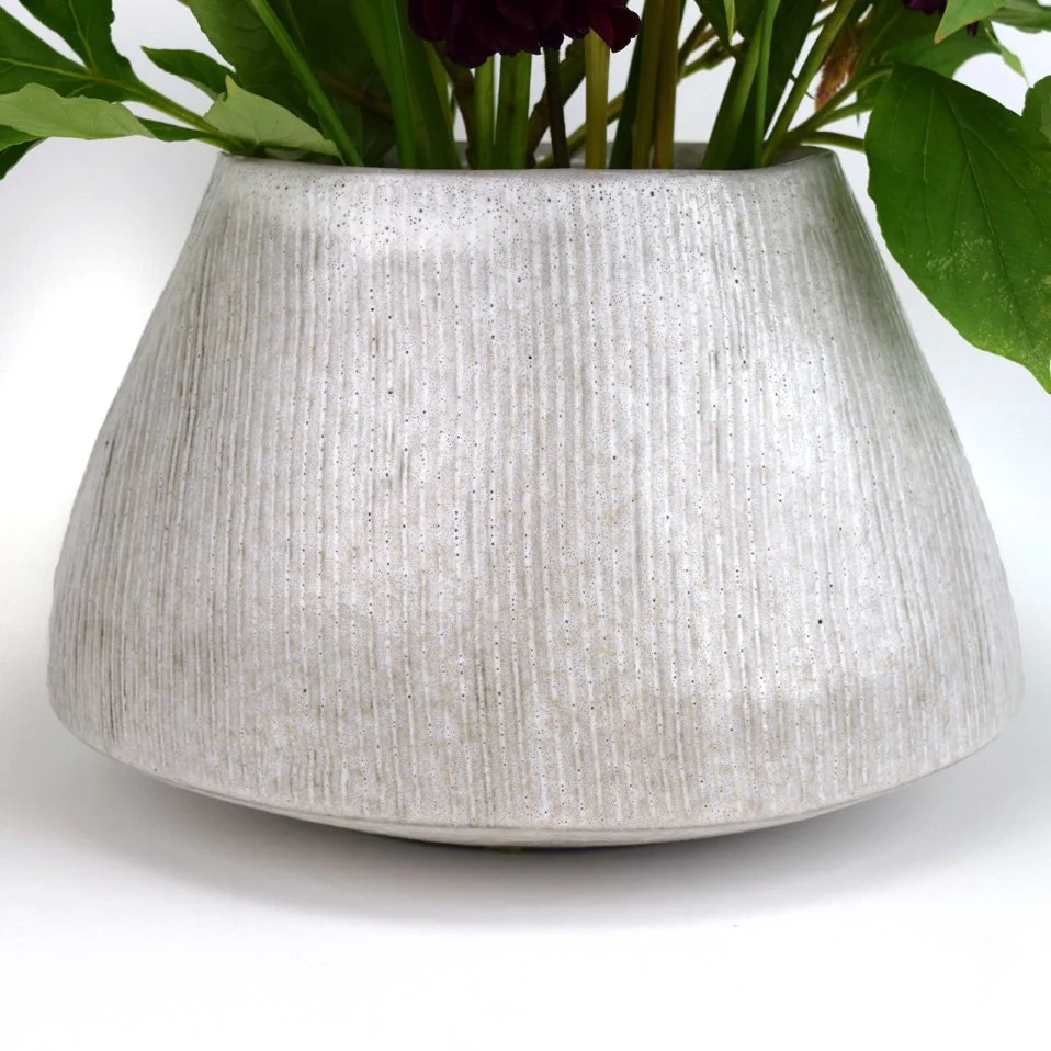 vase oval BC carved Wh b.jpg