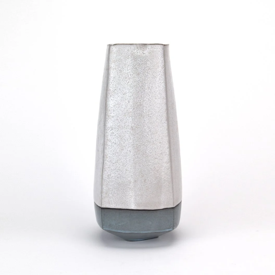 10in sq vase BC Wh Blue b.jpg