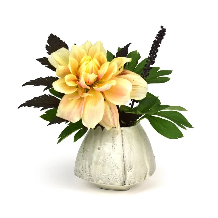 sm sq vase BC WhSlp a.jpg