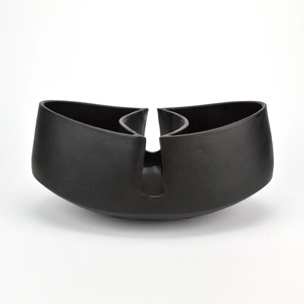 segment bowl black c.jpg