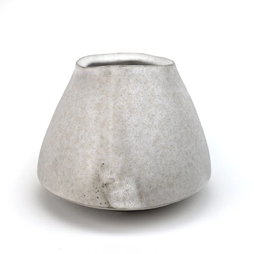 vase oval BC Wh d.jpg