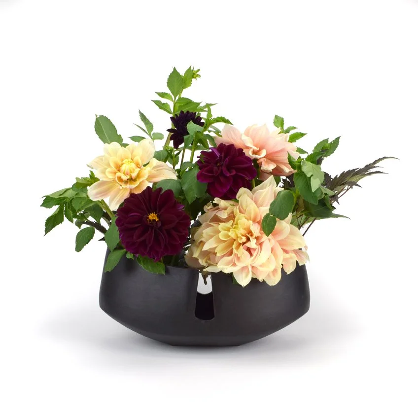 segment bowl black a.jpg