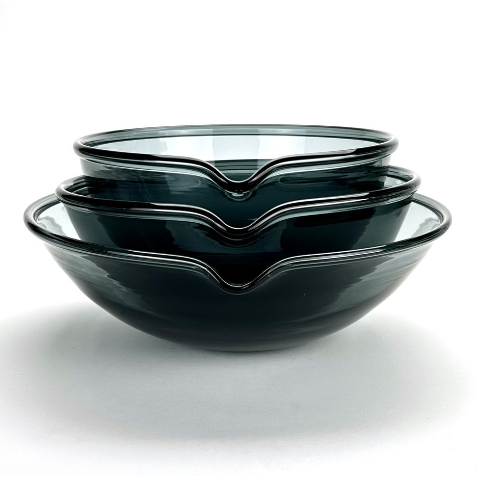 Blue nesting bowls a.jpg