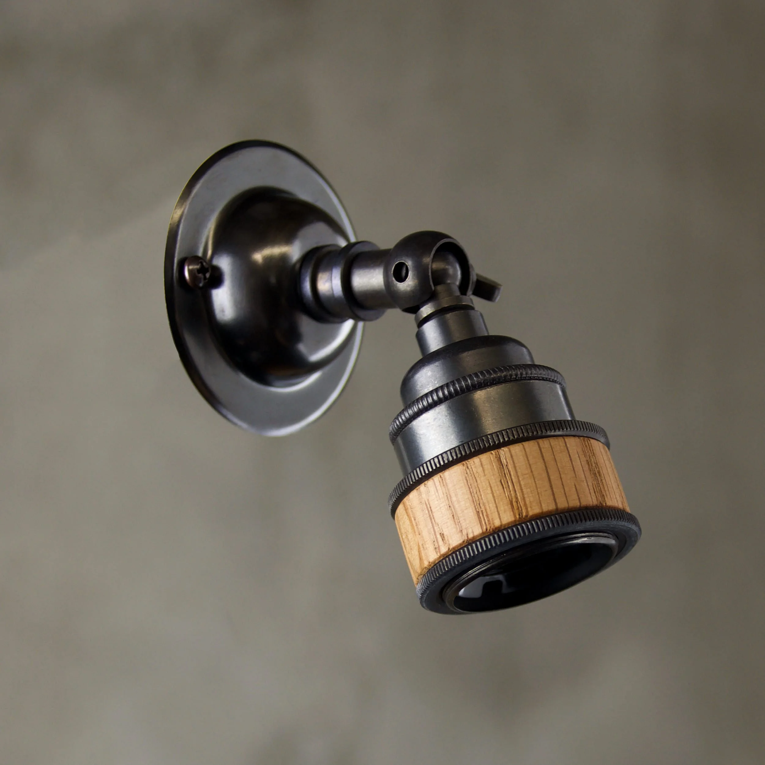 knuckle-no2-bronze-oak-wall-light-little-anvil