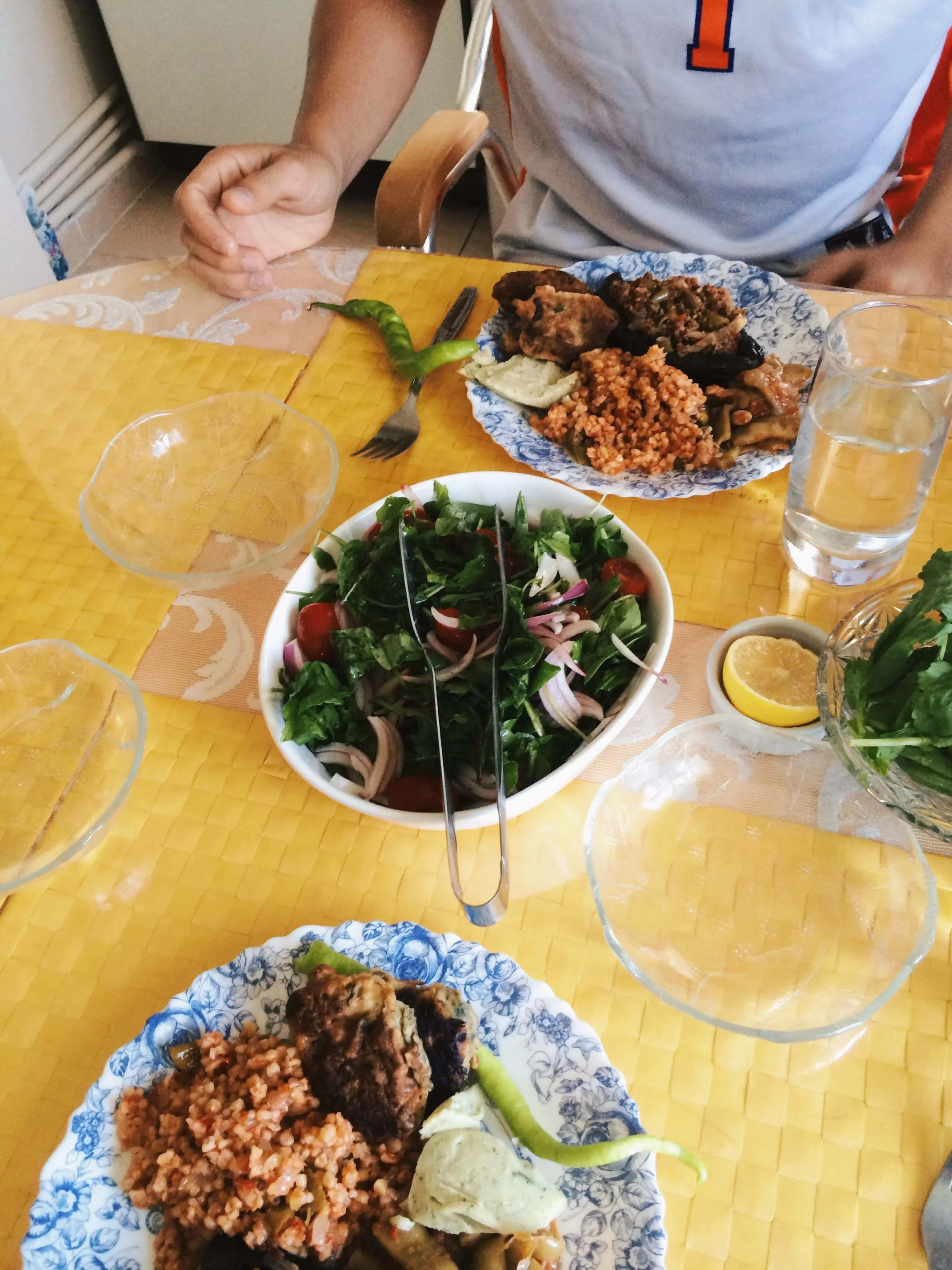 The beautiful food we gorged on our second day in Turkey containing shepards salad, fresh peppers, cress, fava, dolma, mücver and more.