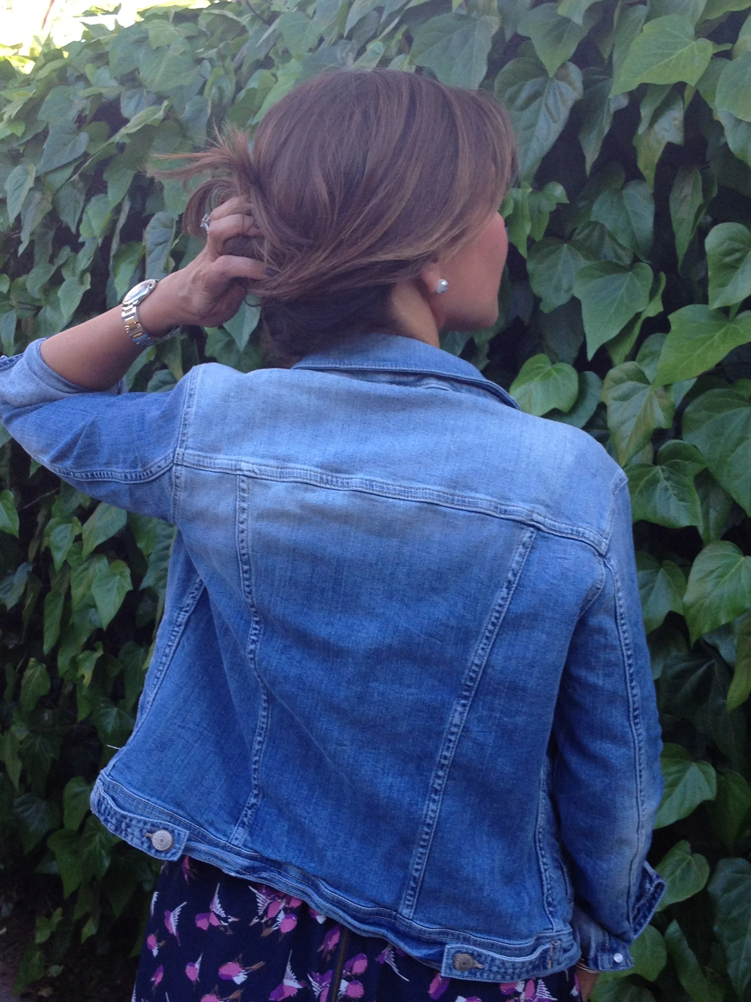 Back of the Zara denim jacket. Love the ombre detail!
