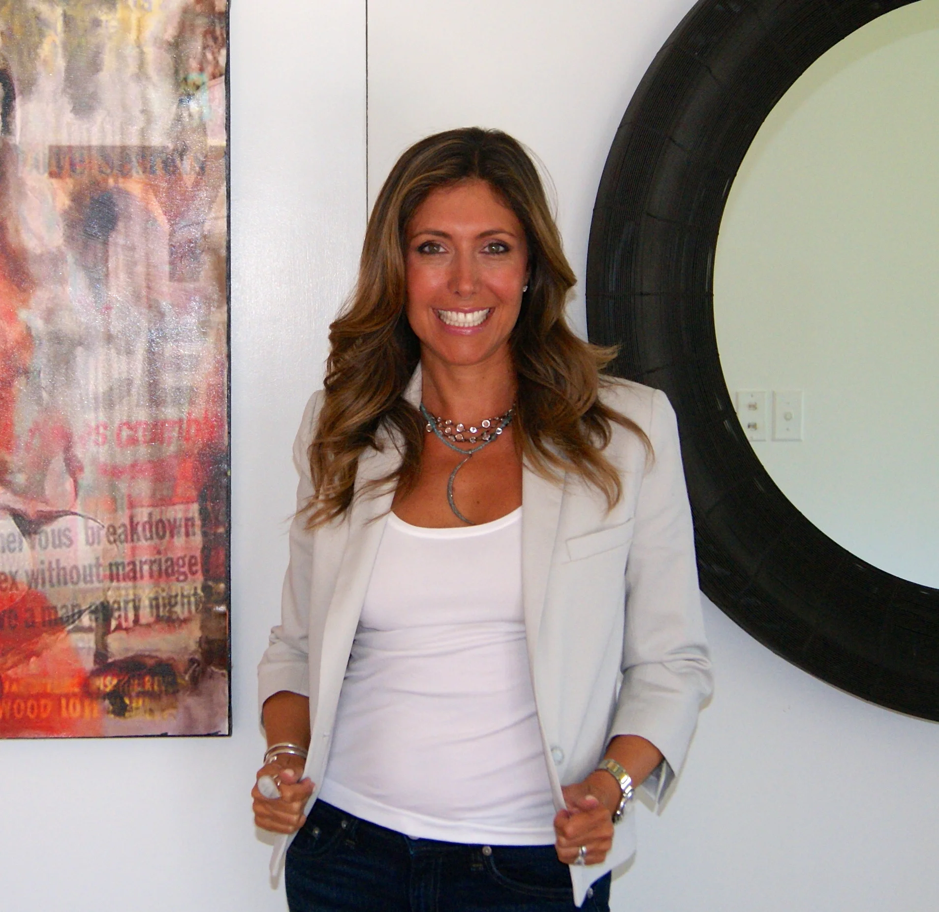 Joanie Landau will travel to host a trunk show near you. Hosts can select the charity of choice for the 10% donation of net sales. 