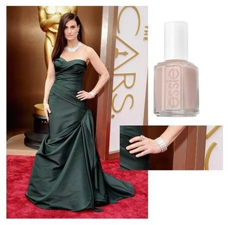 Idina MenzelInspiration:&nbsp;“Idina wore essie’s&nbsp;blushing bride&nbsp;– a flush of pale pink for a clean and chic look for the red carpet,” said Celebrity Manicurist, Lisa Postma.Essie shade: Blushing Bride, $8.50