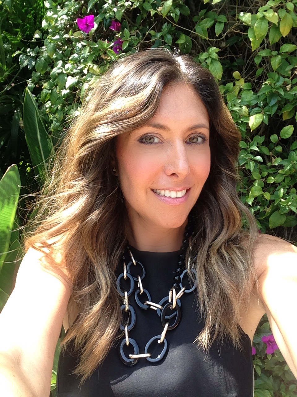 Selfie: My summer hair is dry and looks damaged at the ends. Necklace by Essie Collection. Contact Esther@essiecollection.com&nbsp;for more details.
