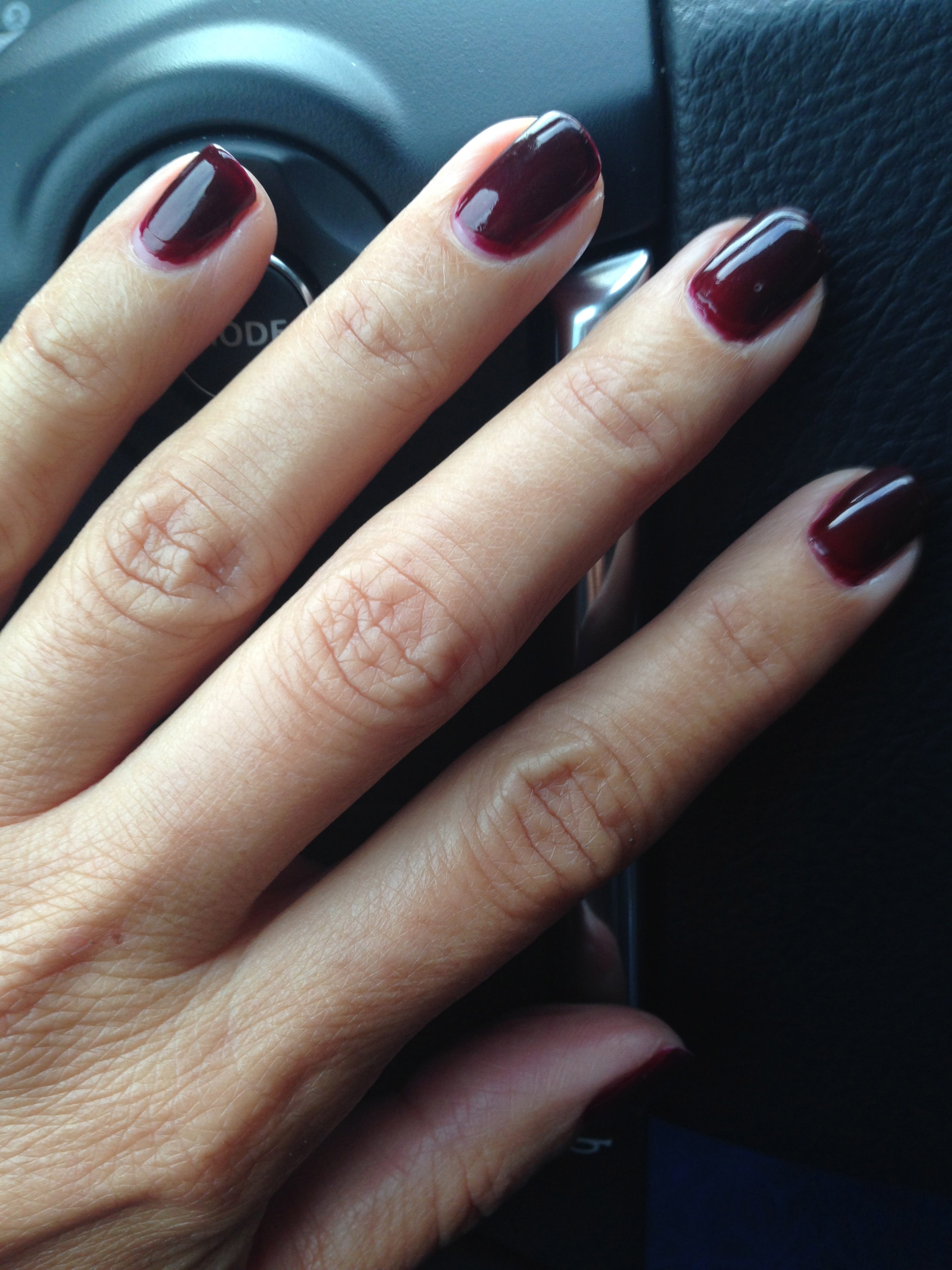 c ô te polish shade No. 38 (oxblood).