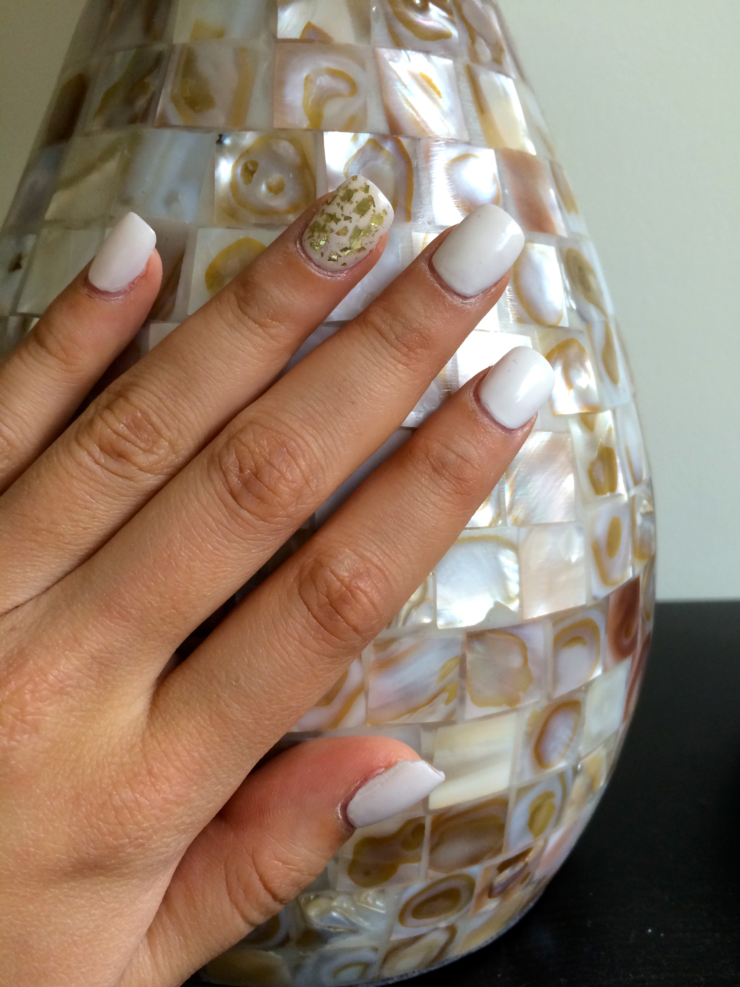 Loreal Nail color, Hit the Slopes. Highlight nail in 24 carat.