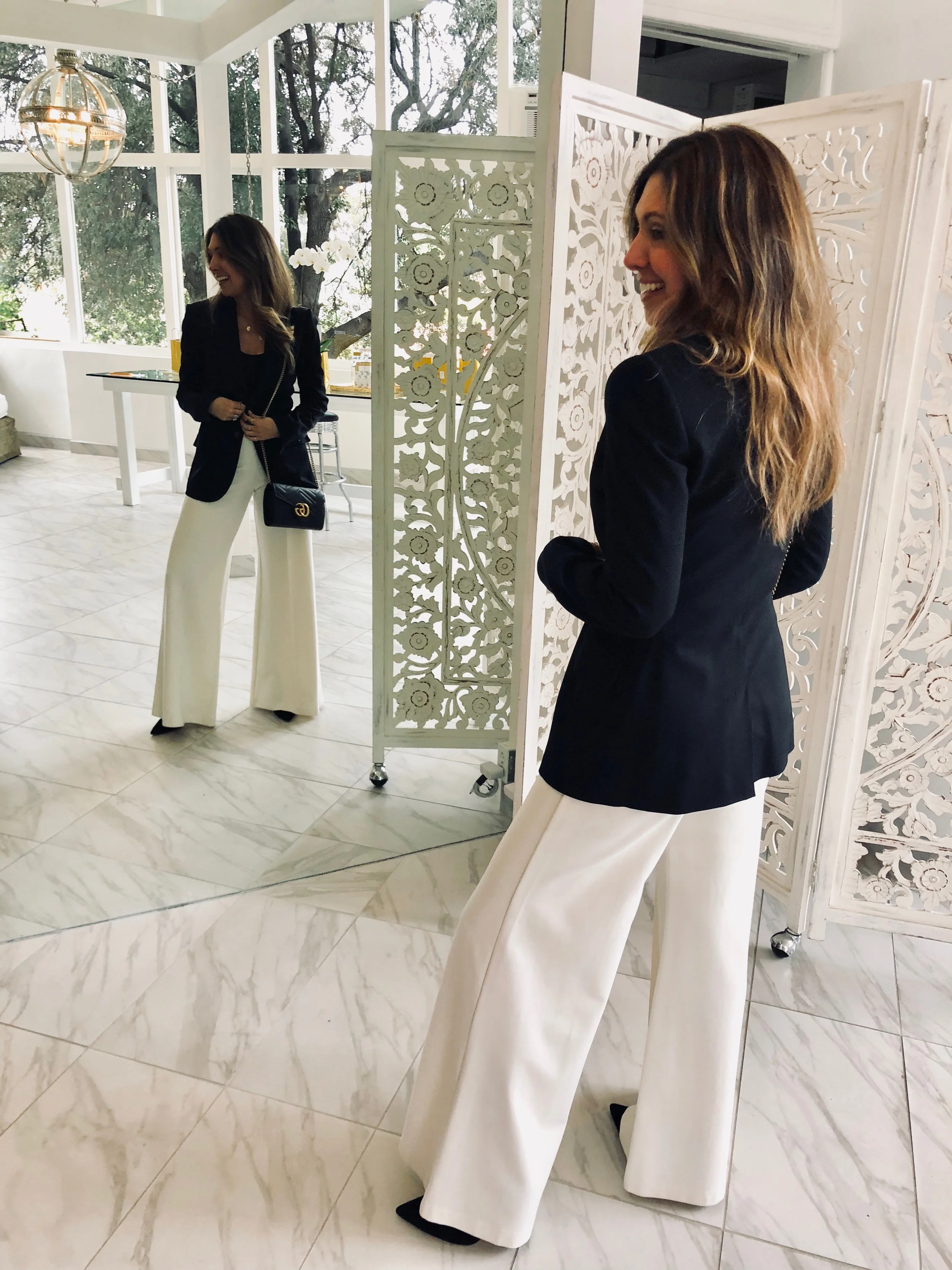 Melissa Meyers + The Glow Girl