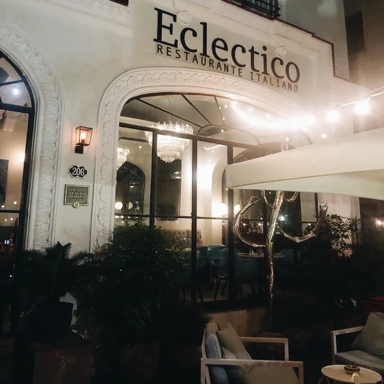 Restaurant Eclectico at Paseo 206