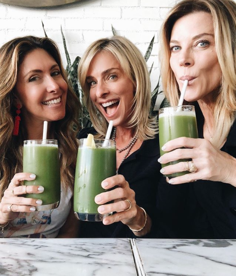 Green Juice time at Cafe Gratitude with Elissa Goodman & Janet Gunn