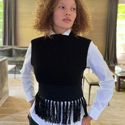 Jadyn Black Sleeveless Knit Top