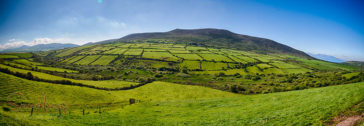 Road N toward Clifden