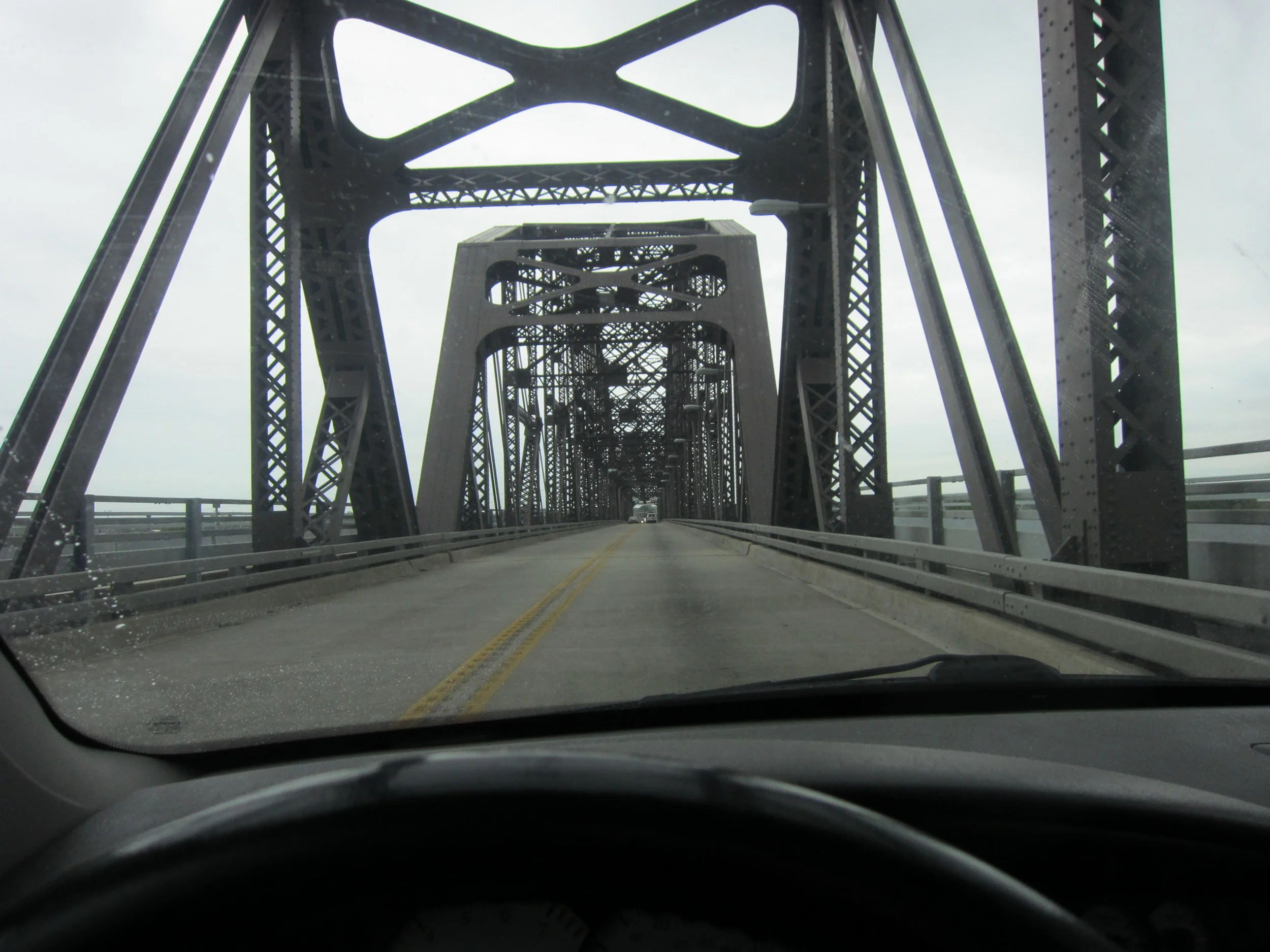 Bridge into Missouri