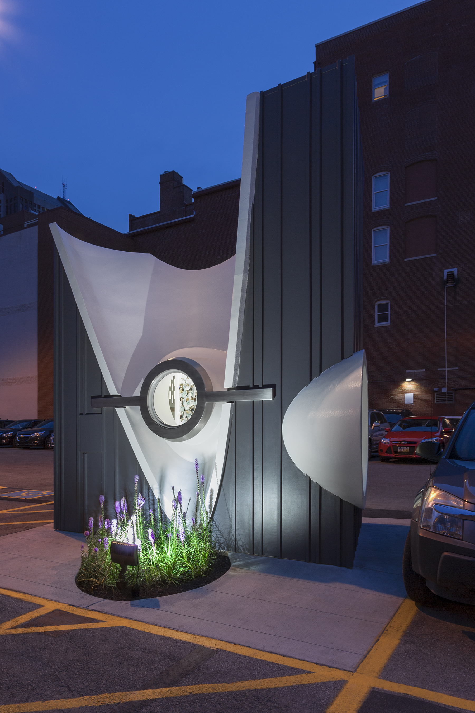 First in a series of architect-designed reconsiderations for parking attendant booths in surface parking lots. Coney Island is constructed in large part by a fifteen foot high digitally milled EPS foam form. Photography by Andy Spessard Photography.