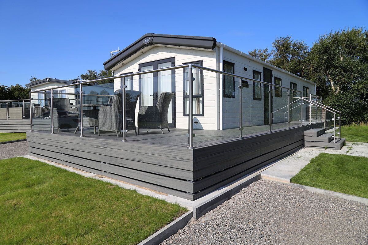 4 - Holiday Home.jpeg