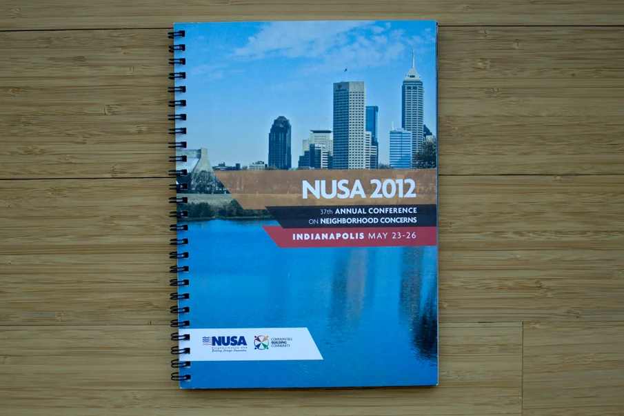nusa_book_01.jpg
