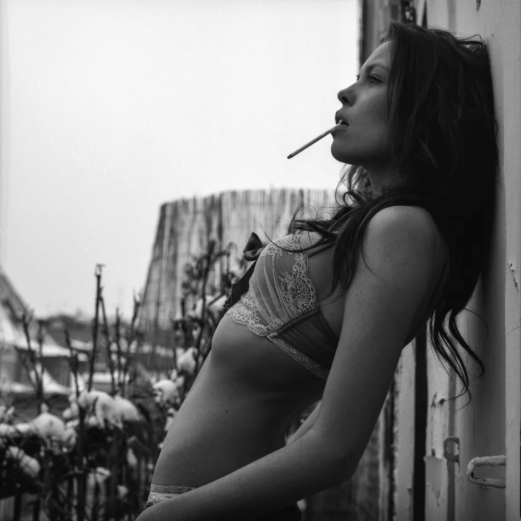 Model: Laurie Lou