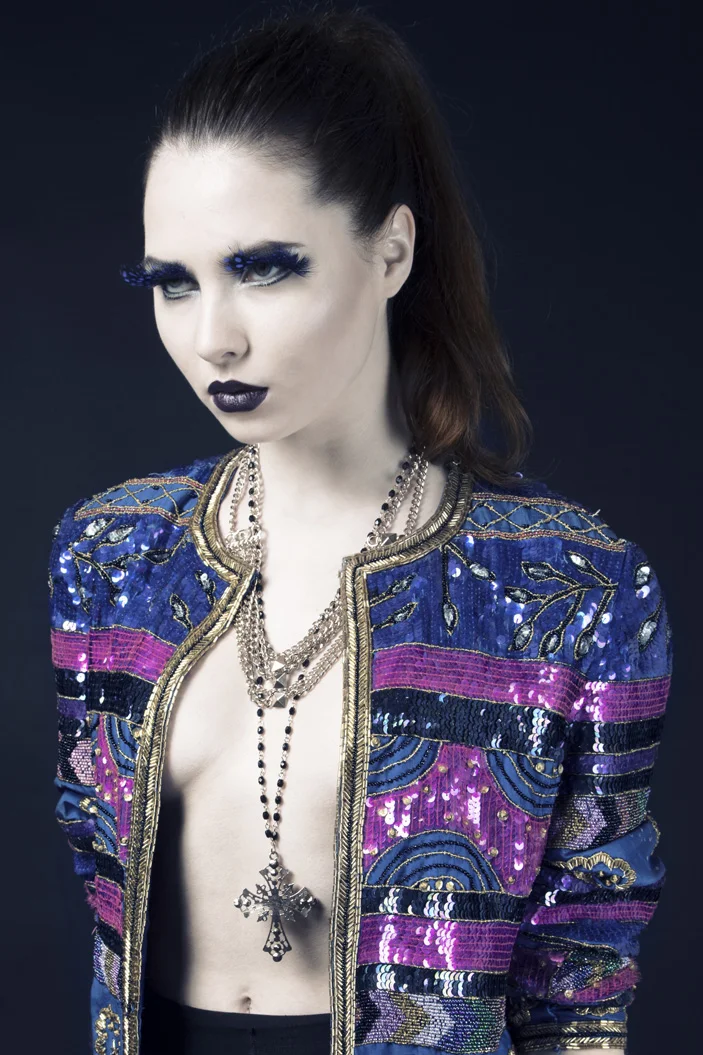  Model: Laura Z @ Reconnoitre Models  Make-up: Maria Chen  Wardrobe Styling: Kriss Terauda   [Gallery] &nbsp; 