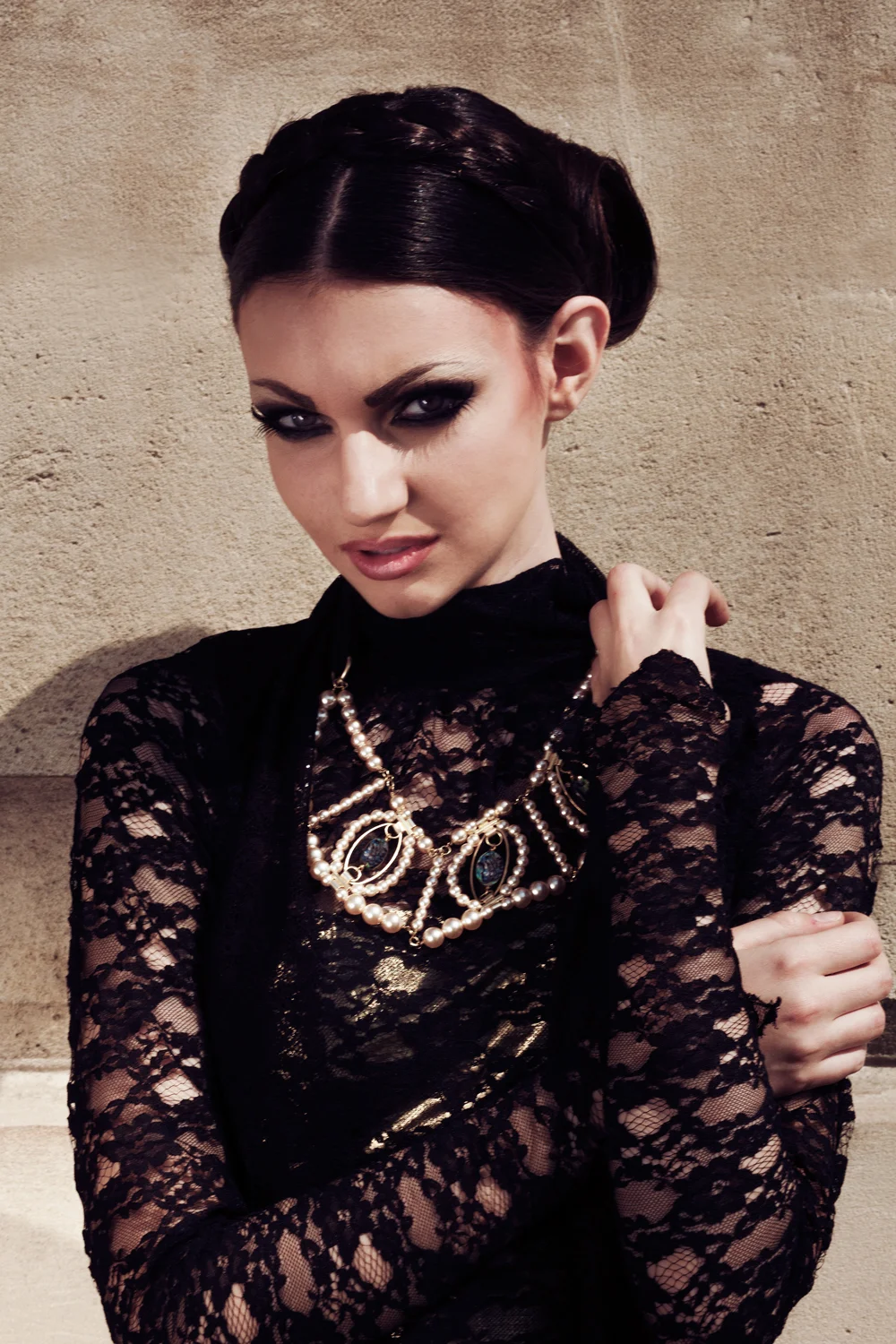 Model: Alissa Kasan MUA: Julie Common Hair: Saya O Styling: Kriss Terauda Dress by: Linda Lateb Necklace by; Imuka Tikumat Paris