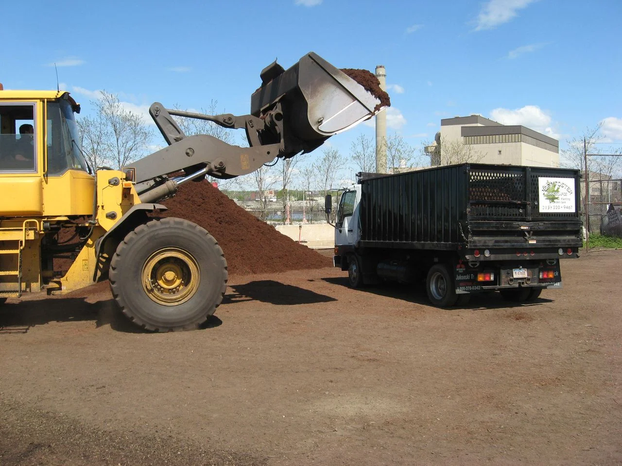 Getting mulch.jpeg