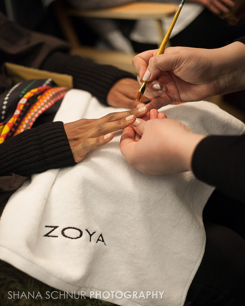 Backstage-Herve-Leger-New-York-Fashion-Week-fall-winter-2015-Zoya-Shana-Schnur-Photography-010.jpg