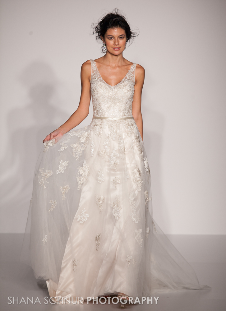 BridalMarket4-19-2015-New-York-Bridal-Fashion-The-Knot-Couture-Runway-Show-Maggie-Sottero-Shana-Schnur-Photography-004.jpg