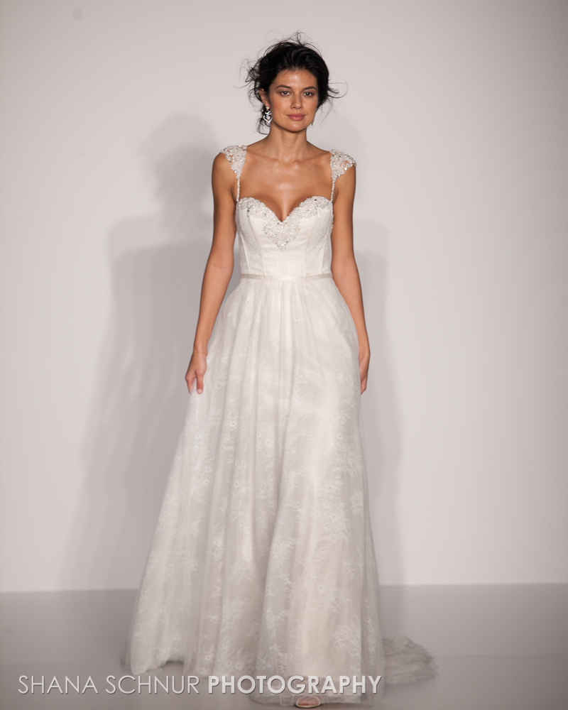 BridalMarket4-19-2015-New-York-Bridal-Fashion-The-Knot-Couture-Runway-Show-Maggie-Sottero-Shana-Schnur-Photography-009.jpg